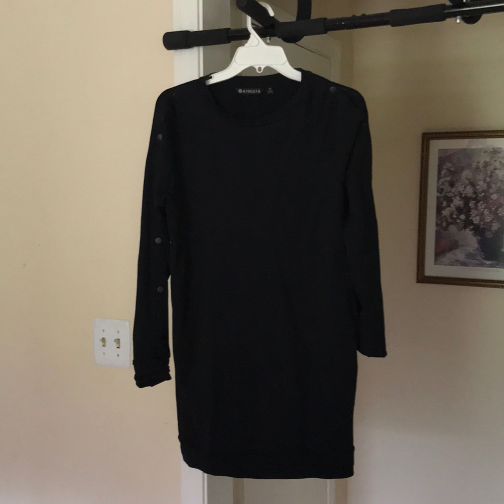 Sweatshirt dress. Super comfy. Dress upon down